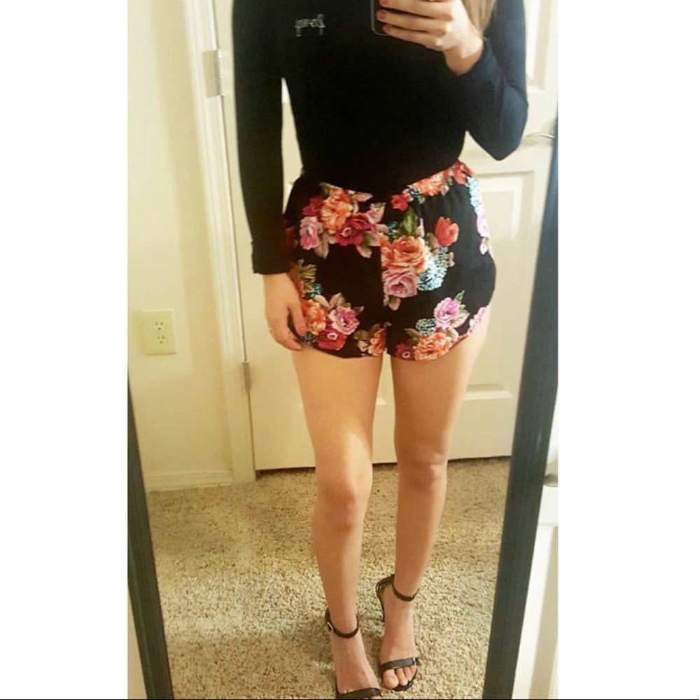 Flowy shorts